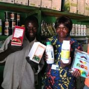 Soy farmers in Zambia smiling