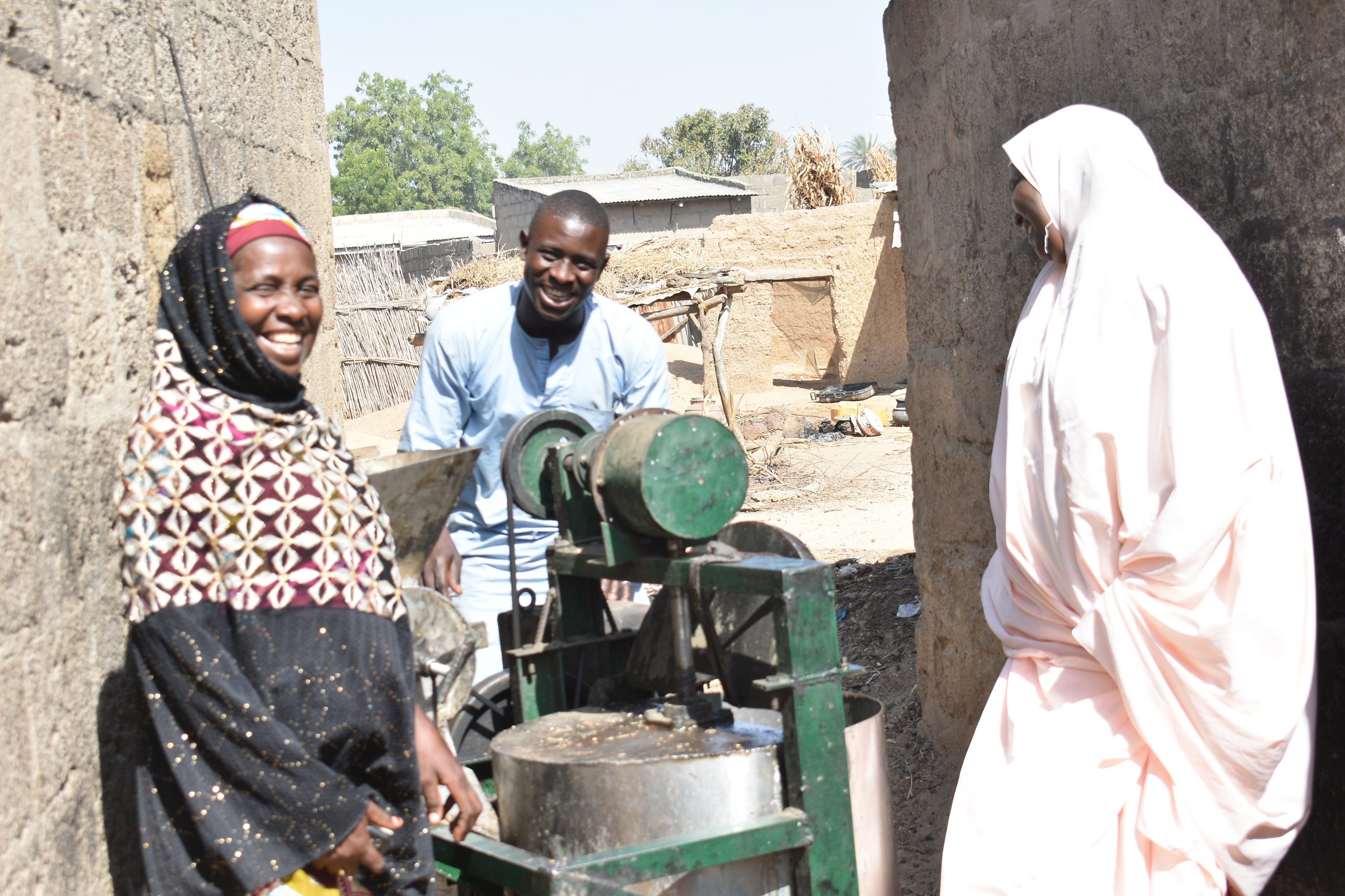 Women in agribusiness process peanuts in northern Nigeria