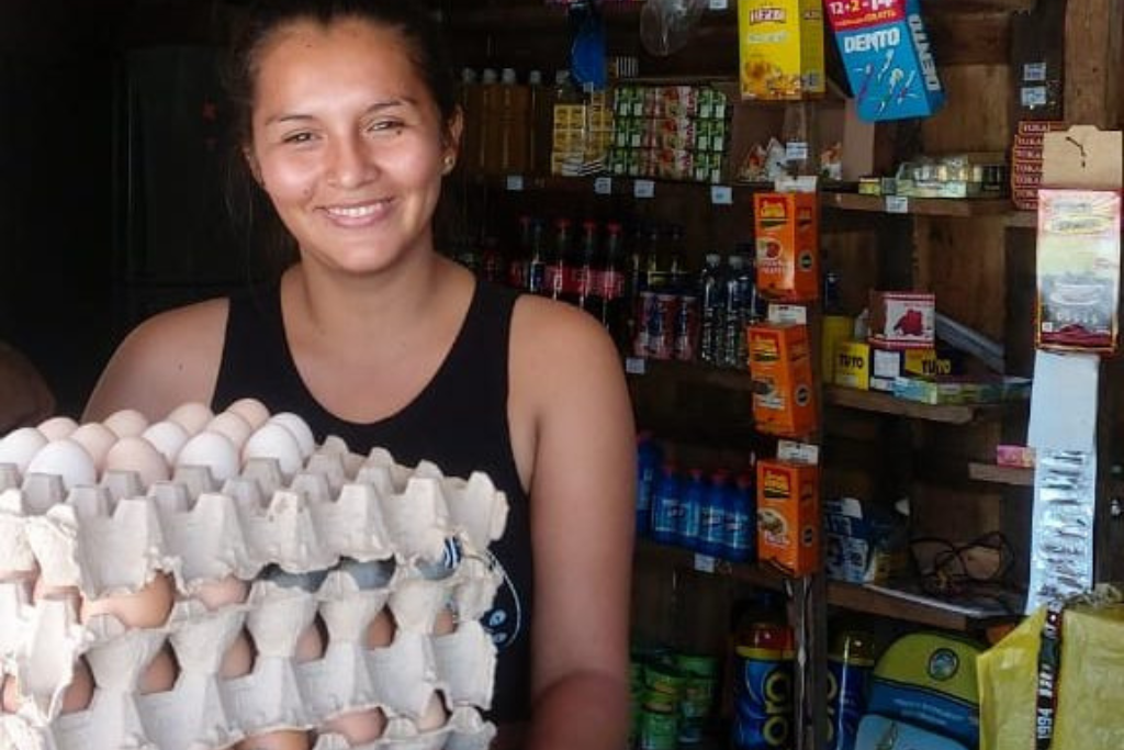 Dara Obispo, Farmer, Peru